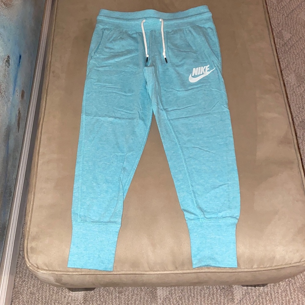 Barley worn Nike Capri joggers